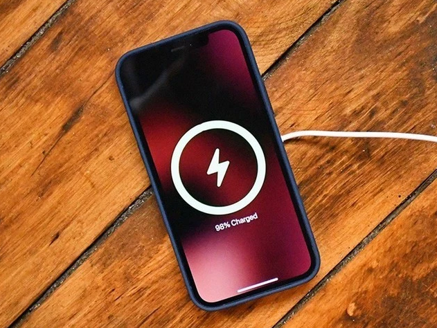 城口苹果手机维修分享iPhone 12可以随便充电吗 