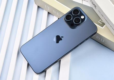 城口苹果维修点分享iPhone 15 Pro Max屏幕更换全新实操风险 